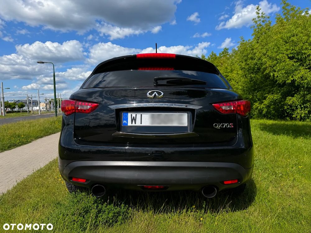 Infiniti Q70 3.0d S Premium - 4