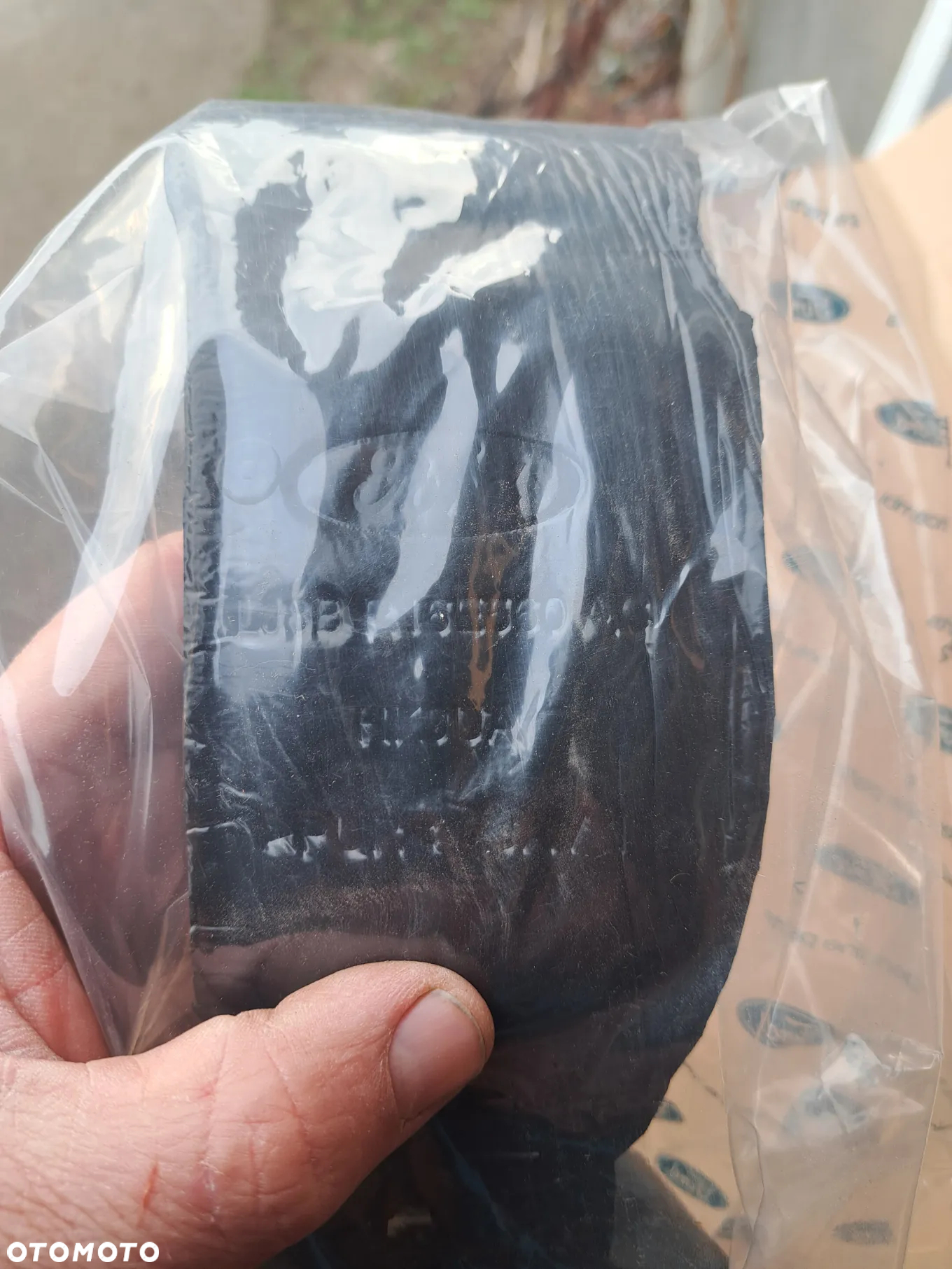 wygłuszenie błotnika Ford Mustang Mach-E 2465945 LJ8B-R16E560-AC Insulator Ford Mustang Mach-E - 2