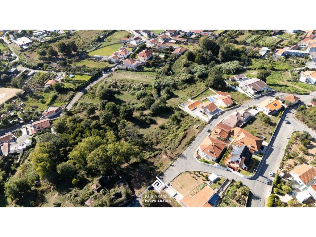Fantástica quinta com 22.000 m², água própria e potencial ilimitado... - Grande imagem: 2/17