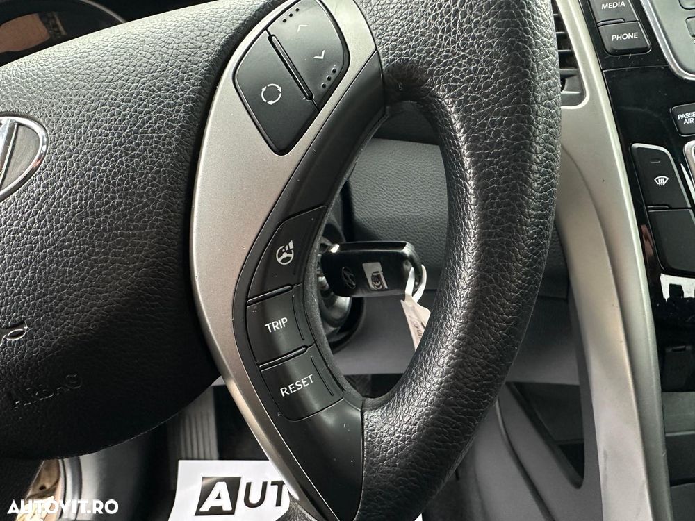 Hyundai i30 1.4 MPi Classic - 25