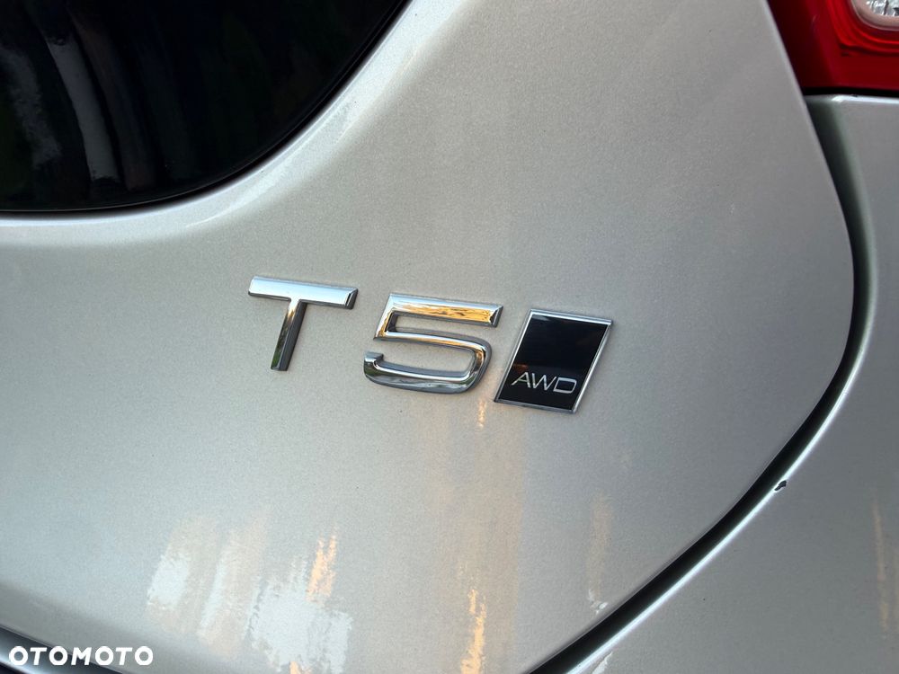 Volvo V40 Cross Country T5 AWD Geartronic Summum - 40
