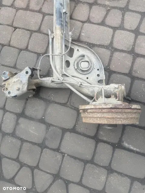 BELKA TYLNEGO ZAWIESZENIA NISSAN NOTE HB 09-13 - 4