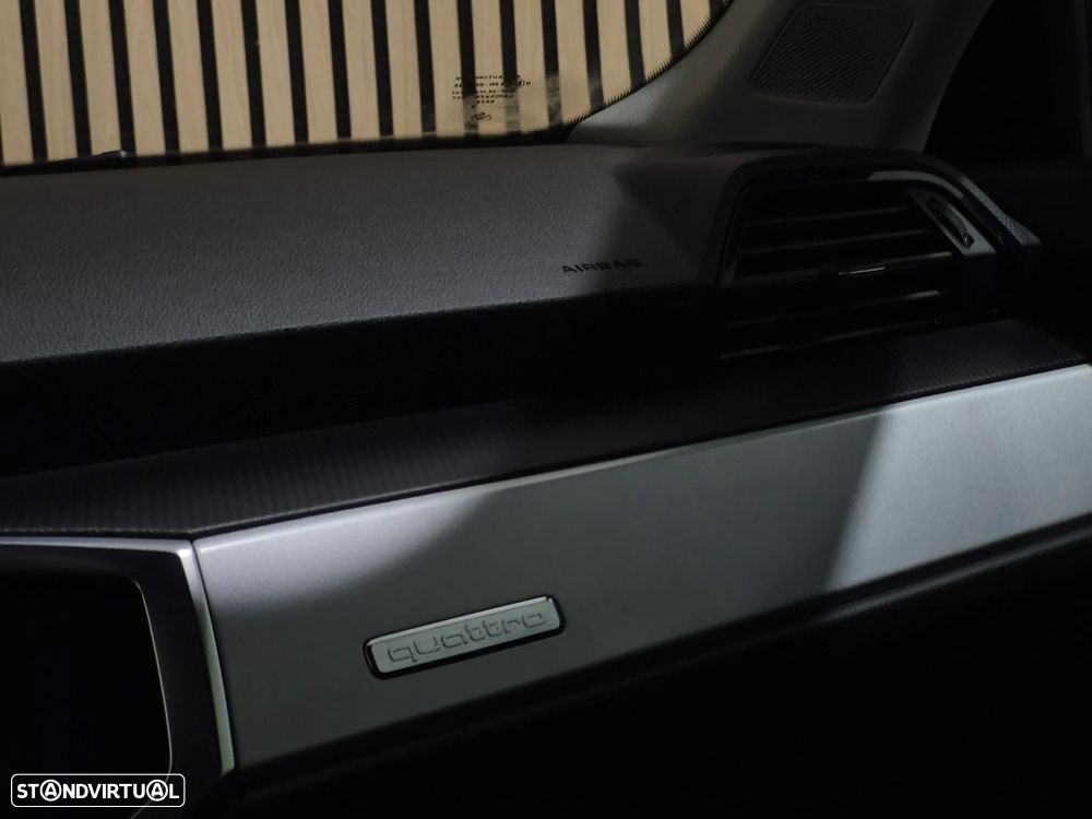 Audi Q3 40 TDI quattro S tronic - 12