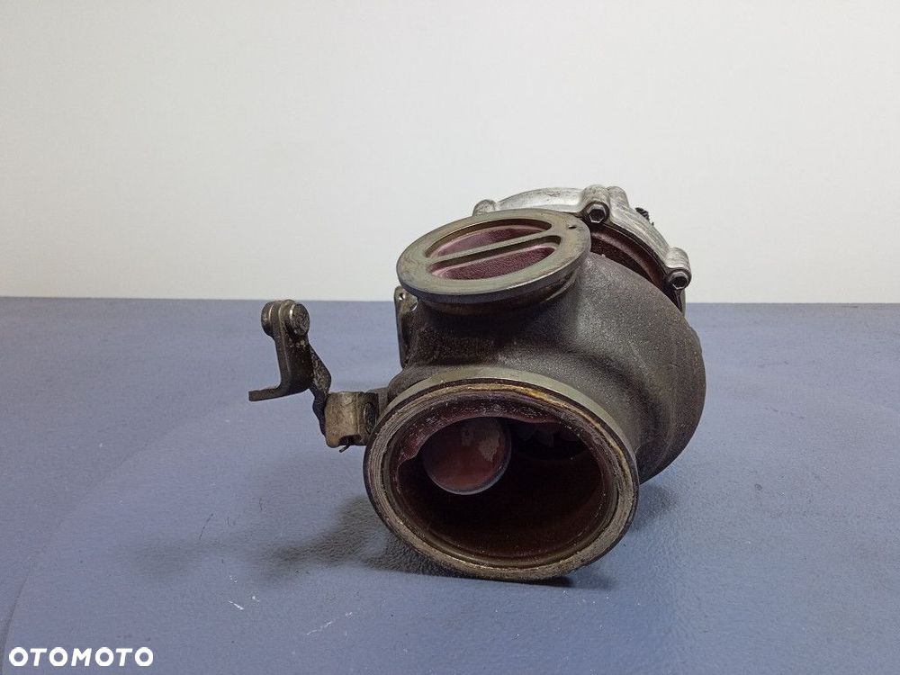 BMW X5 G05 4.4 V8 B44D TURBOSPRĘŻARKA 8681198 - 2