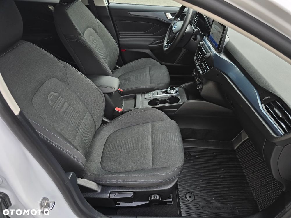 Ford Focus 1.5 TDCi Titanium ASS PowerShift - 21