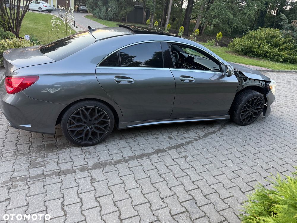 Mercedes-Benz CLA 250 7G-DCT AMG Line - 7