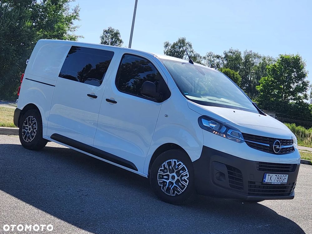 Opel Vivaro - 1