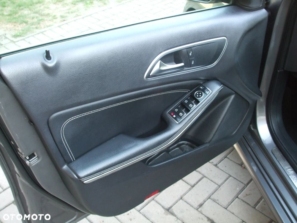 Mercedes-Benz Klasa A 180 CDI BlueEFFICIENCY Edition Style - 30