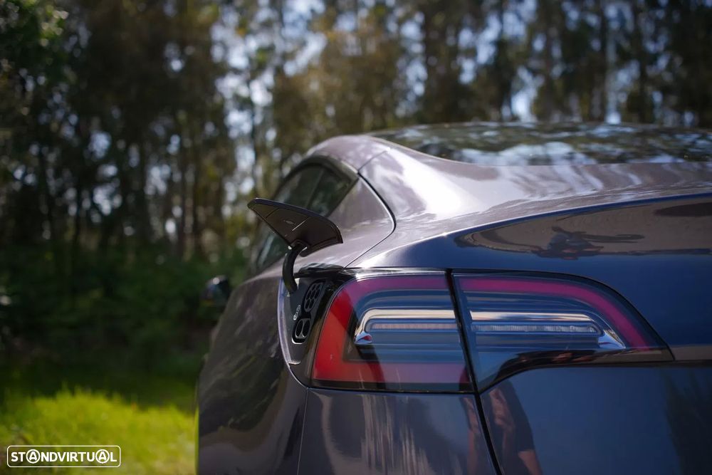 Tesla Model 3 Long Range Tração Integral - 16
