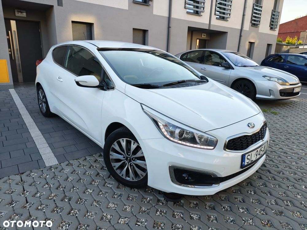Kia ProCeed 1.6 CRDi ISG Vision - 10