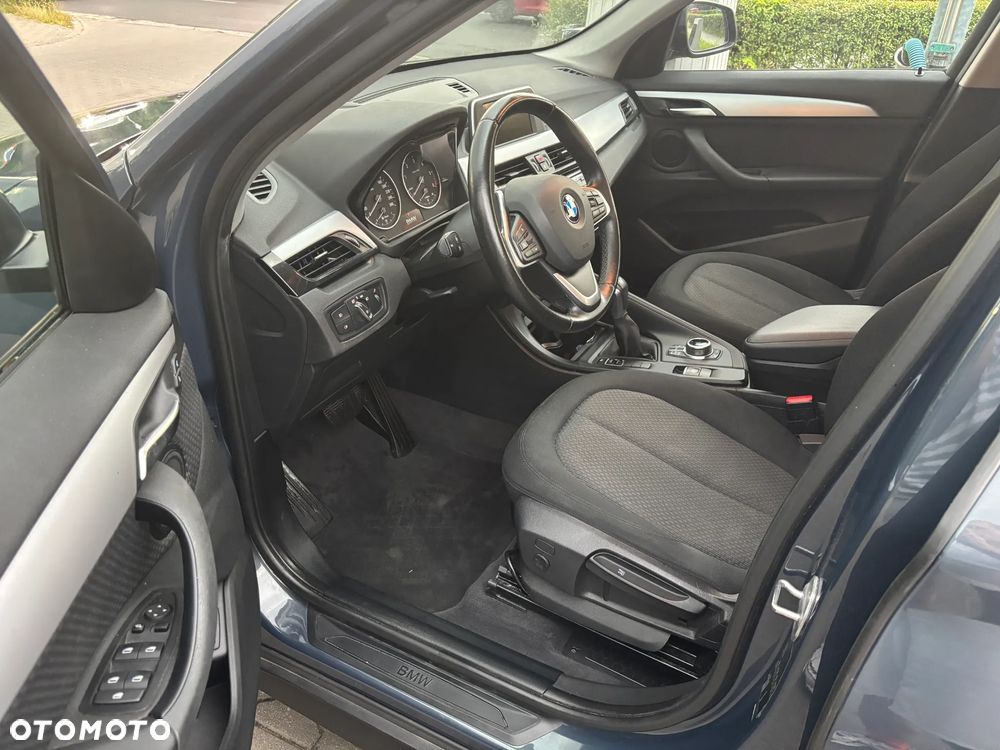 BMW X1 sDrive18d xLine sport - 6