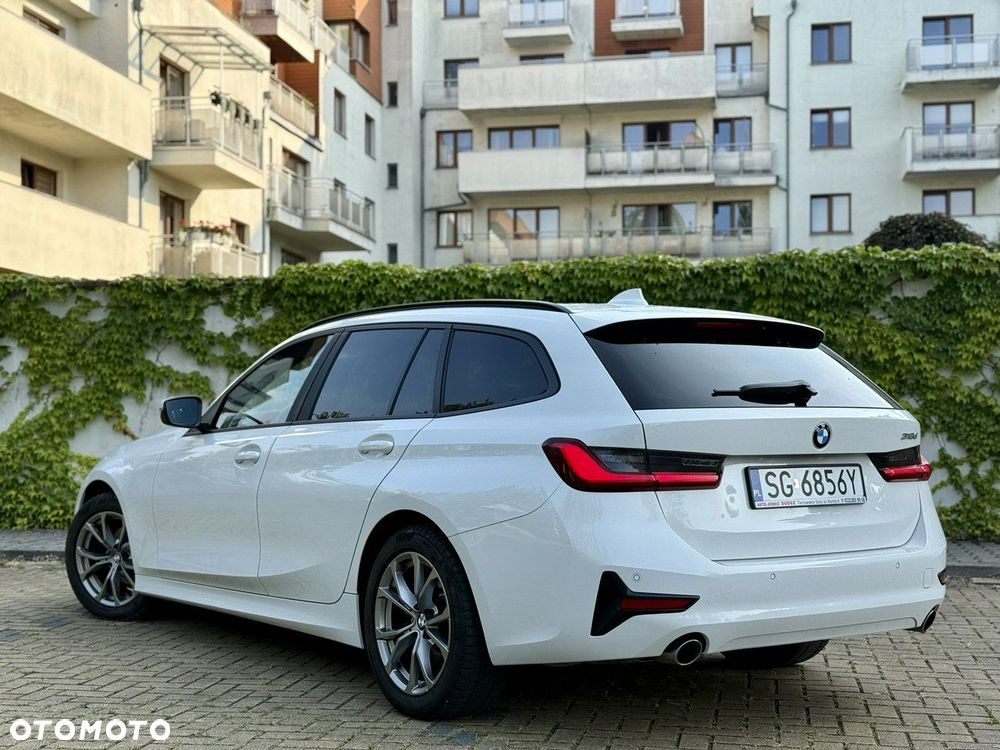 BMW Seria 3 318d Sport Line - 3