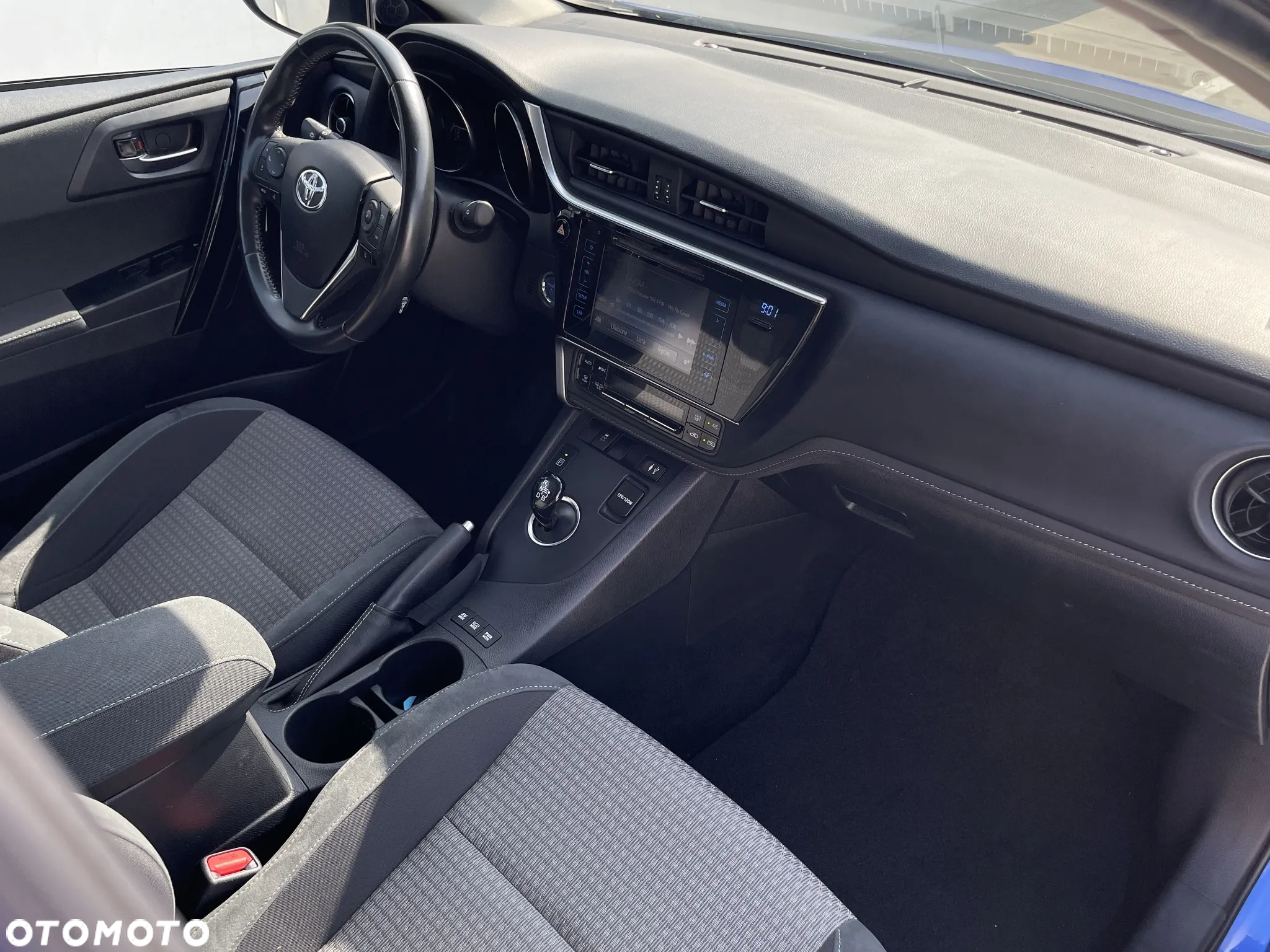 Toyota Auris 1.8 VVT-i Hybrid Automatik Style Selection - 34