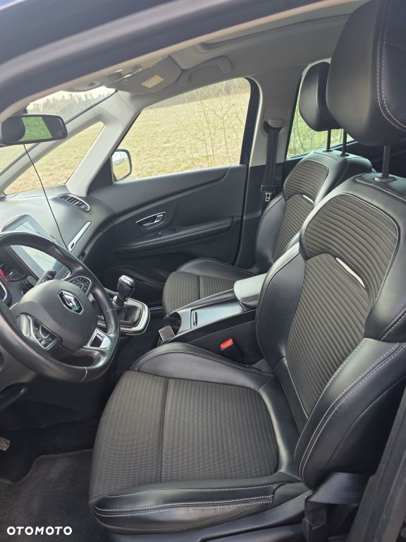 Renault Grand Scenic ENERGY dCi 130 INTENS - 19