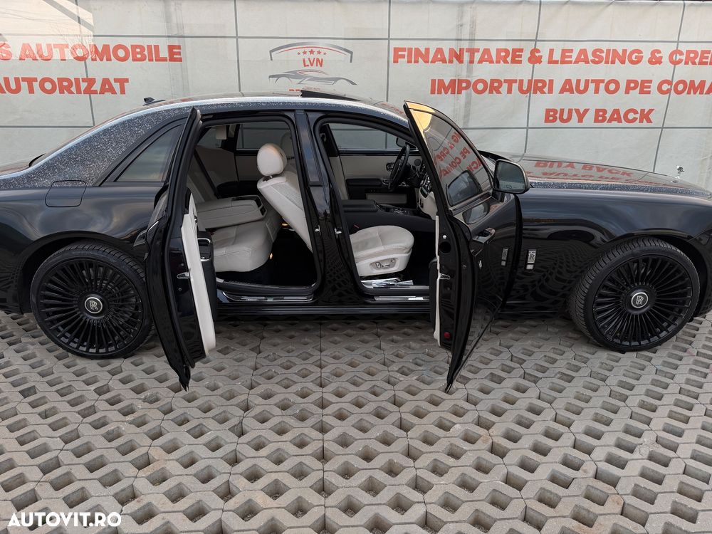 Rolls-Royce Ghost Standard - 9