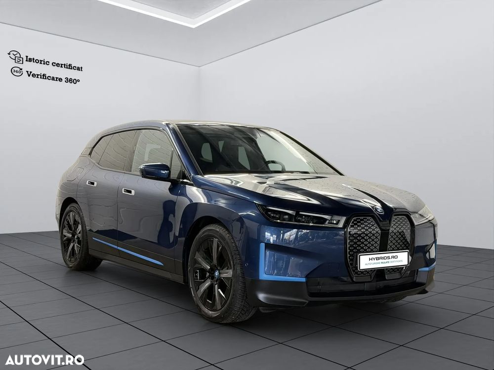 BMW iX xDrive40 - 4