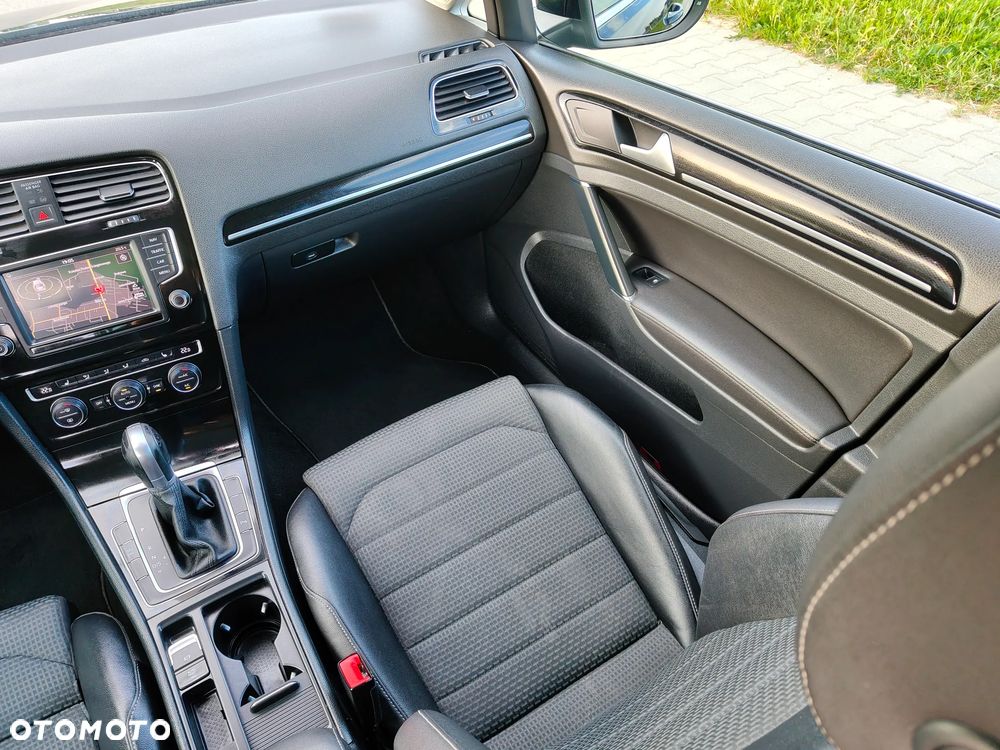 Volkswagen Golf 1.4 TSI BMT Highline DSG - 11