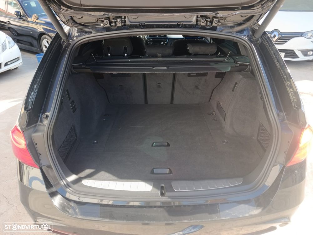 BMW 318 d Auto Pack M - 26