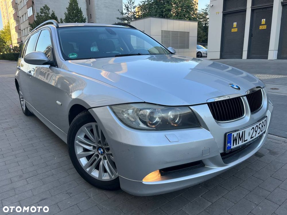 BMW Seria 3 318i - 2