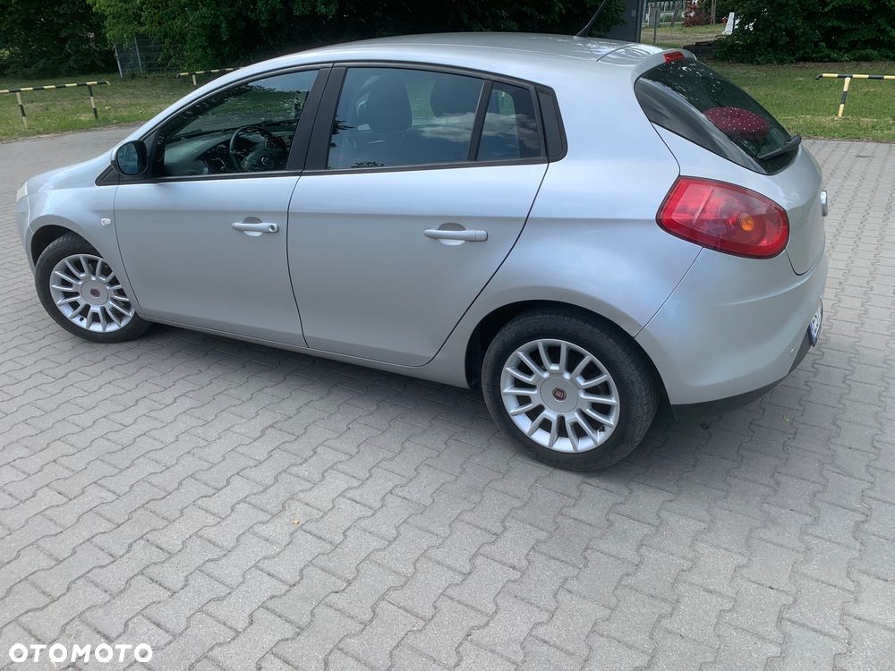Fiat Bravo 1.4 T-JET 16V Dynamic - 3