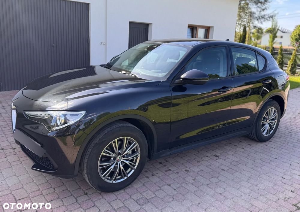 Alfa Romeo Stelvio 2.0 Turbo Q4 - 4