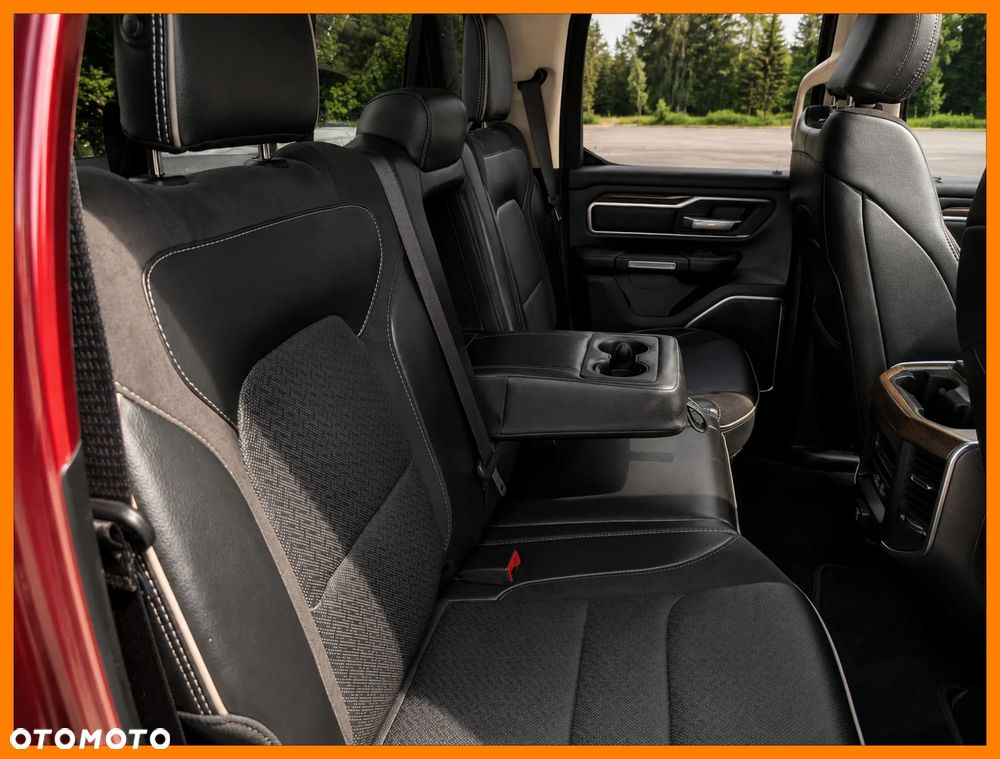 RAM 1500 Quad Cab Laramie - 19