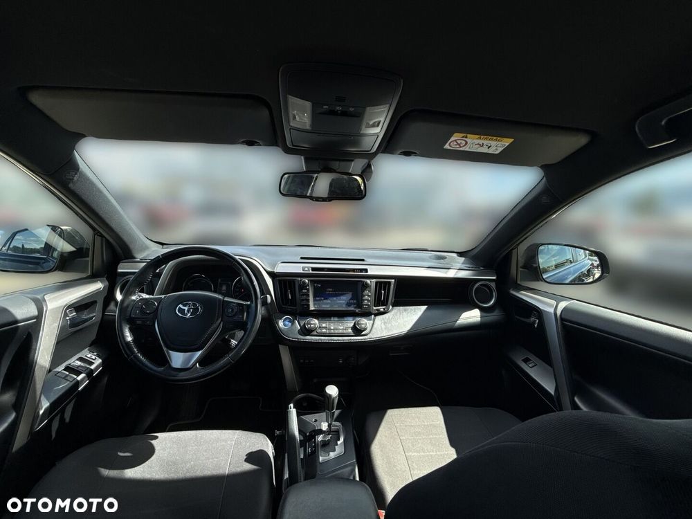 Toyota RAV4 Hybrid Premium 4x2 - 23