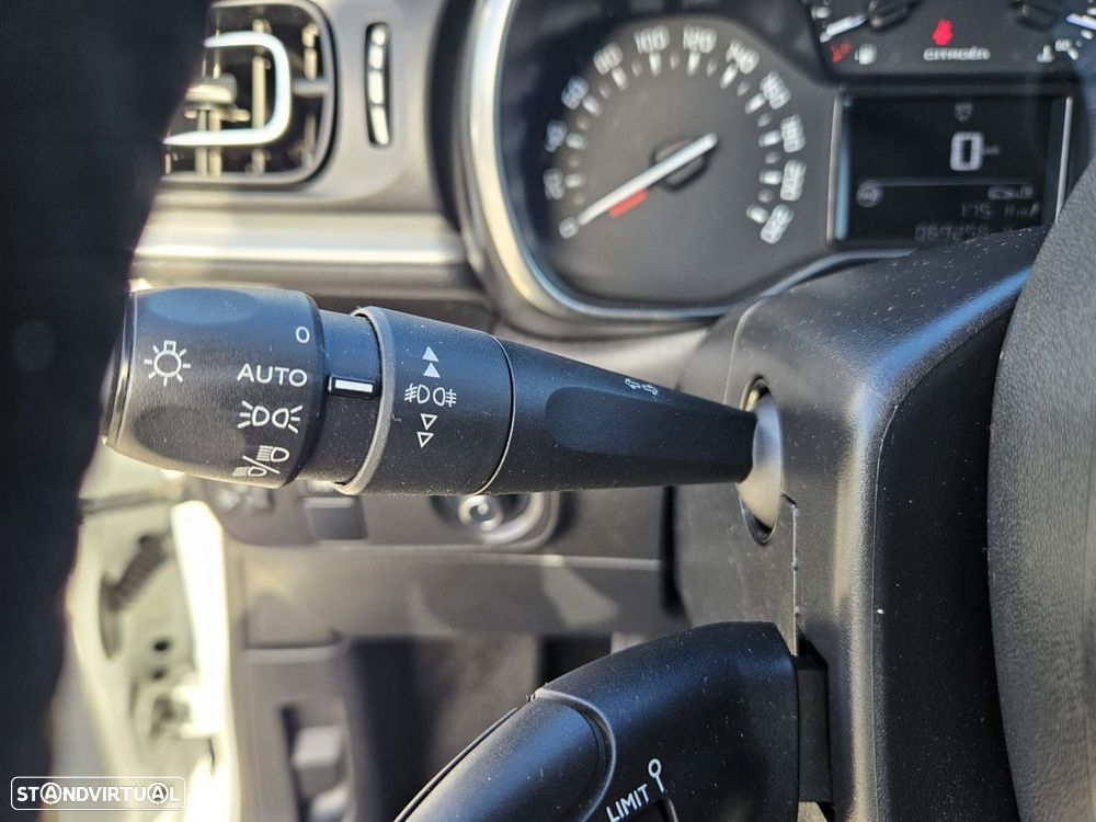 Citroën C3 1.2 PureTech Shine - 35
