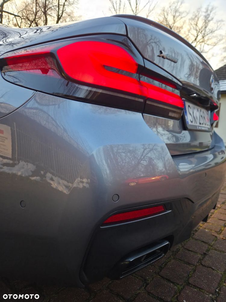BMW Seria 5 M550i xDrive - 15