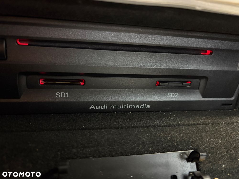 Audi A6 Avant - 25