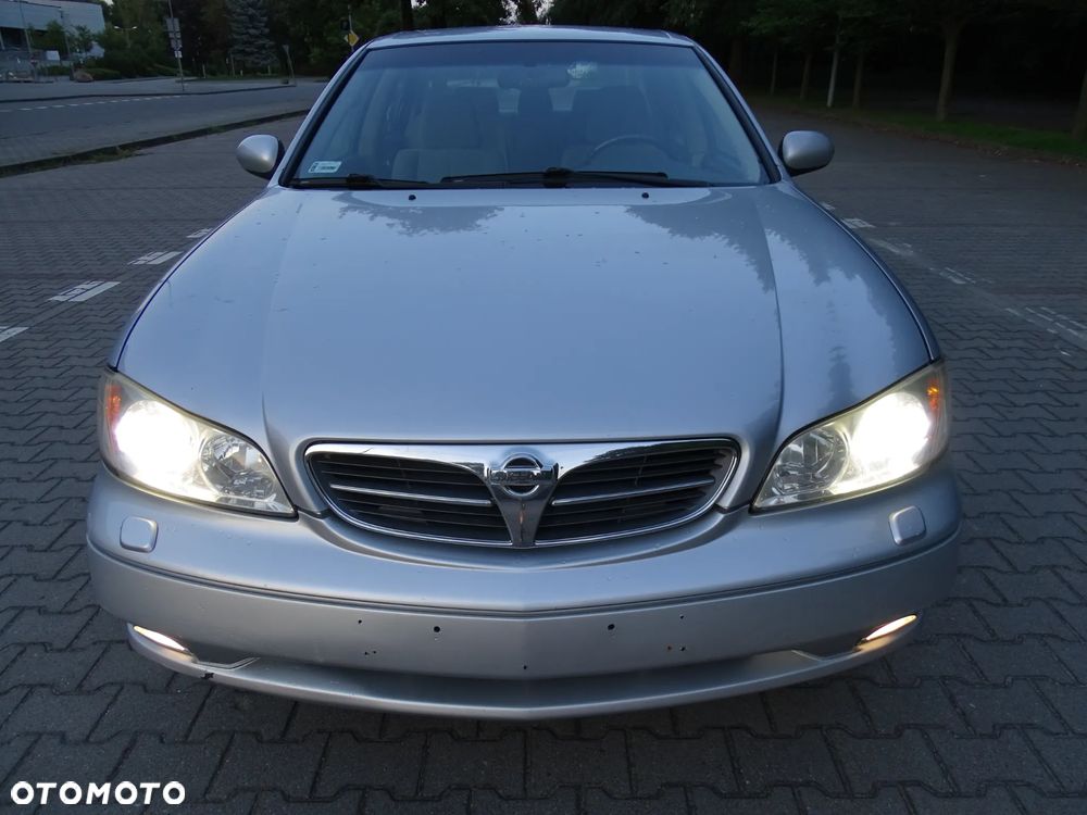 Nissan Maxima 2.0 Comfort - 3