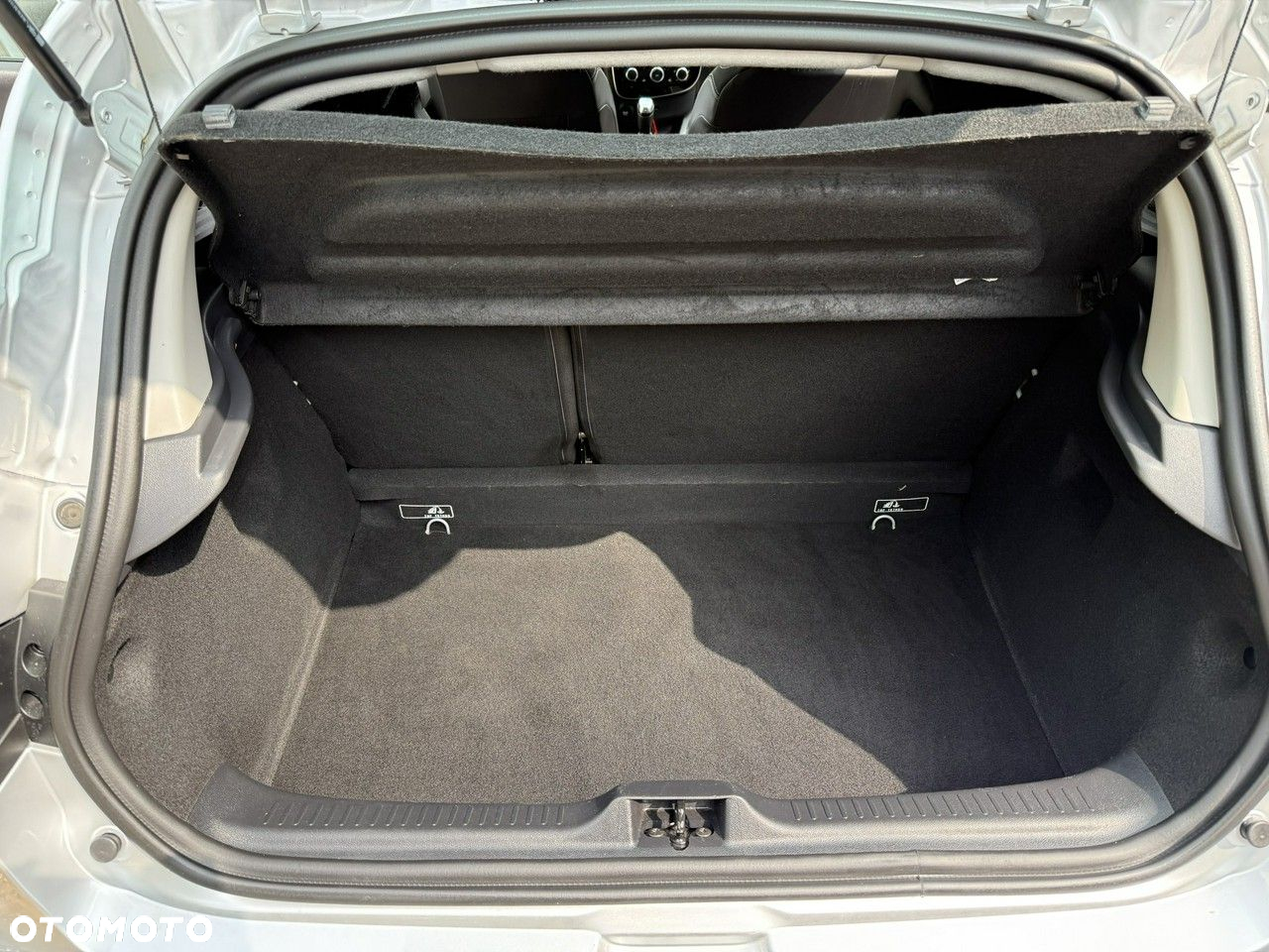 Renault Clio - 22