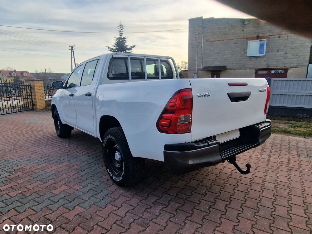 Toyota Hilux 2.4 D-4D Double Cab DLX 4x4 - 4