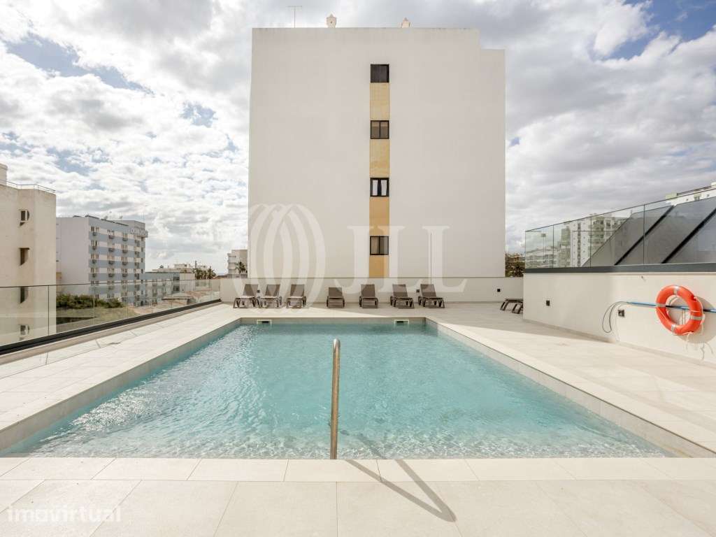 Apartamento T2 em condomínio, em Quarteira, Algarve