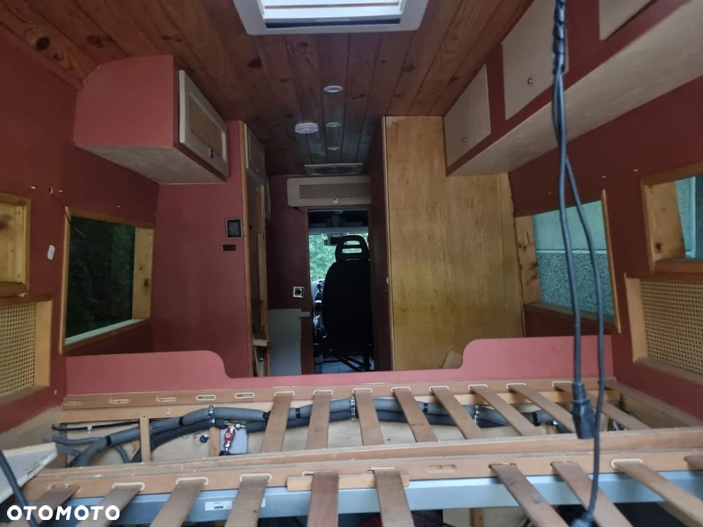 Fiat DUCATO III MAXI 2.3 JTD 120 VAN LIFE "LE FOURGON MILLENIUM" - 13