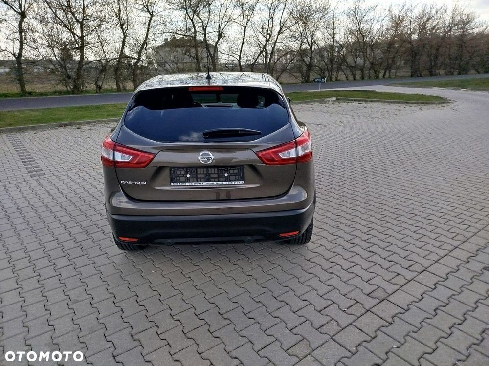 Nissan Qashqai 1.6 DIG-T 360 - 5