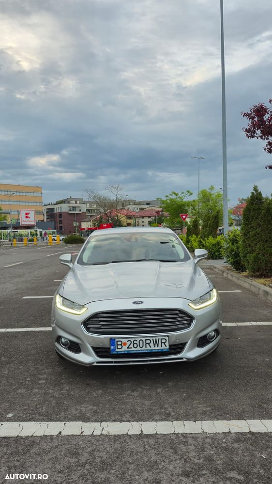 Ford Mondeo 2.0 TDCI PowerShift Titanium - 2