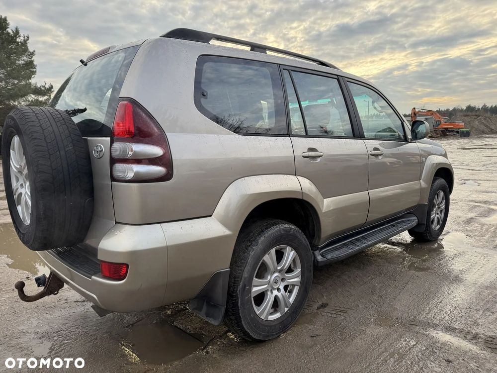 Toyota Land Cruiser 4.0 Luna Voyage - 2