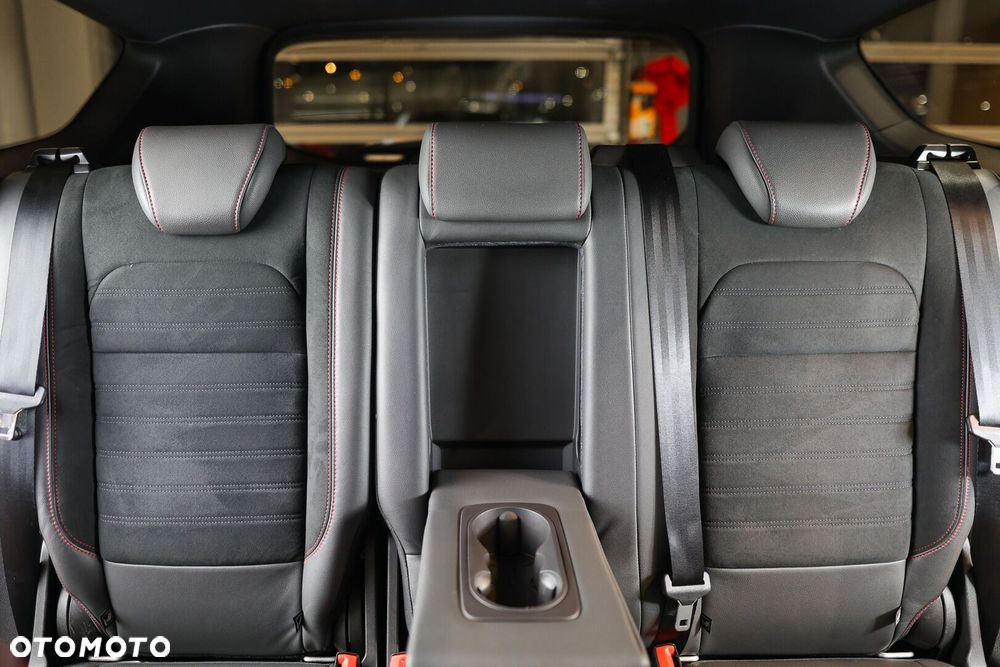 Ford Kuga - 25