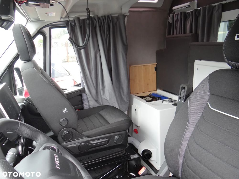 Iveco DAILY 35S-210-HiMATIC,AiR PRO,LEDY,NAVI, WEBASTO,SYPIALNIA LAMAX - 35