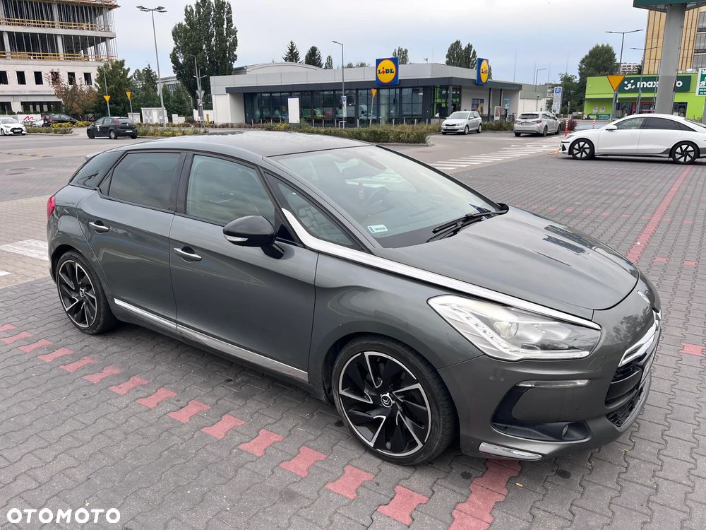 Citroën DS5 2.0 HDi SportChic - 3