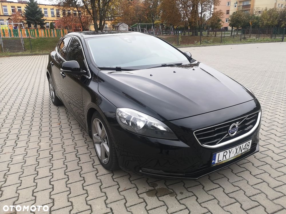 Volvo V40 T3 Momentum - 20