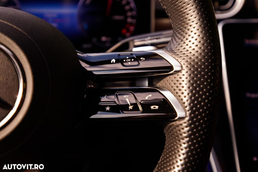 Mercedes-Benz C - 23