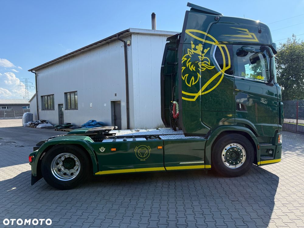 Scania - 8