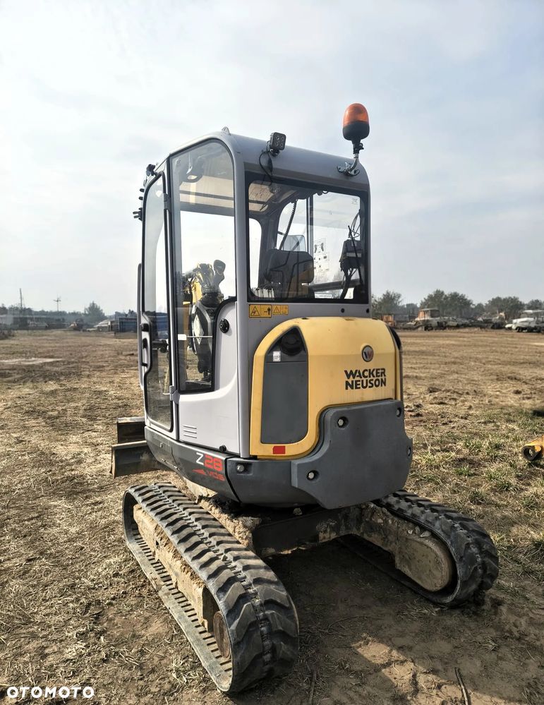 Wacker Neuson EZ28 - 4