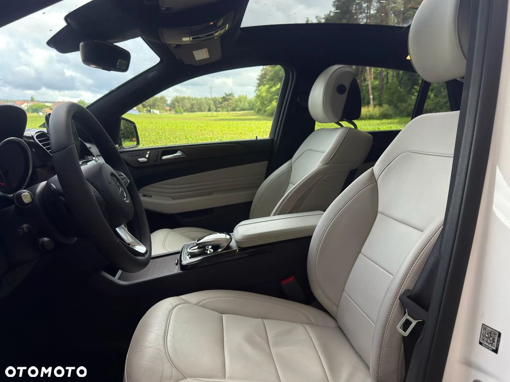 Mercedes-Benz GLE 350 d 4-Matic - 9