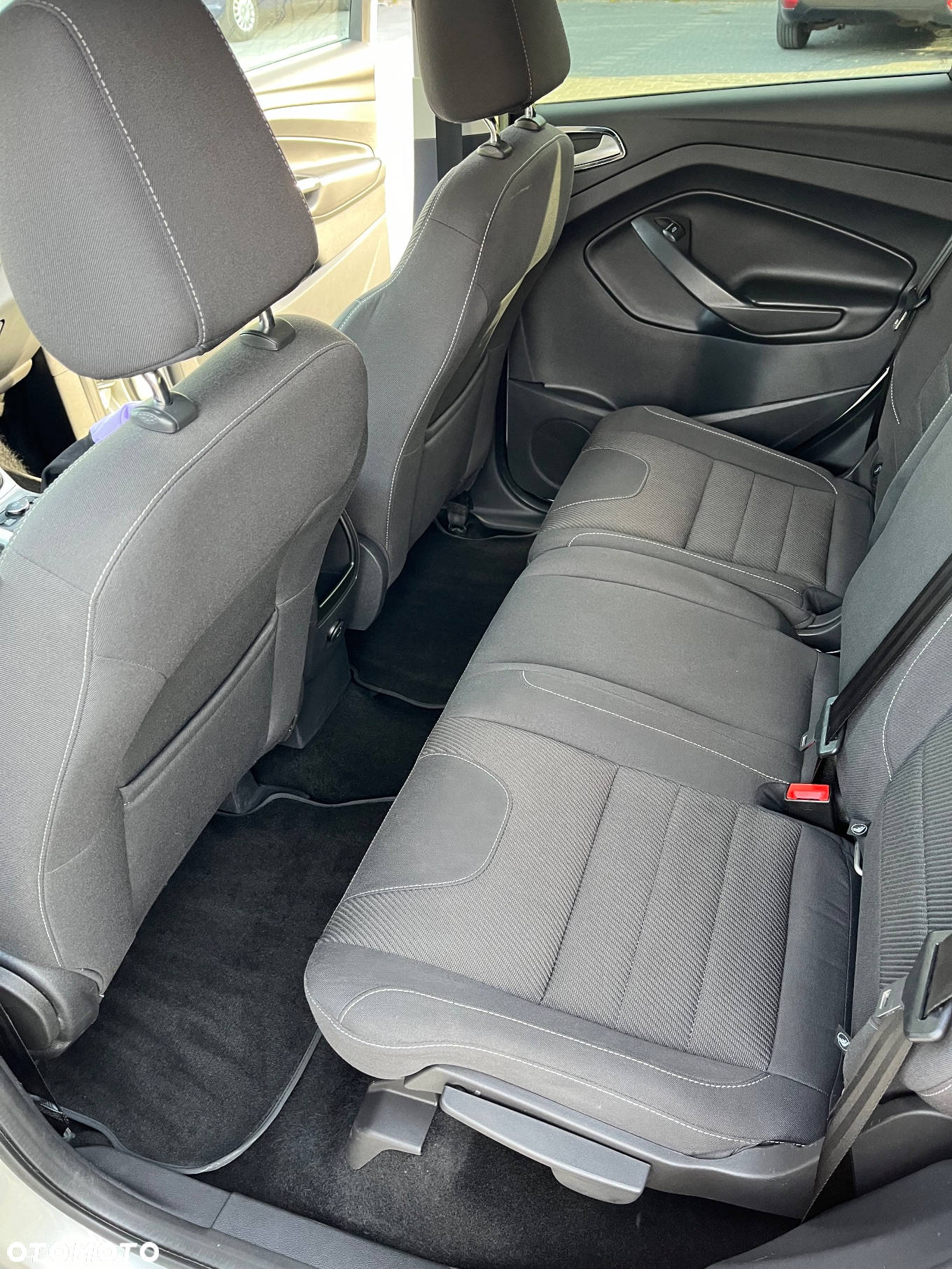 Ford Kuga - 22
