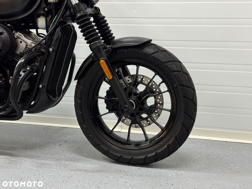 Hyosung GV - 7