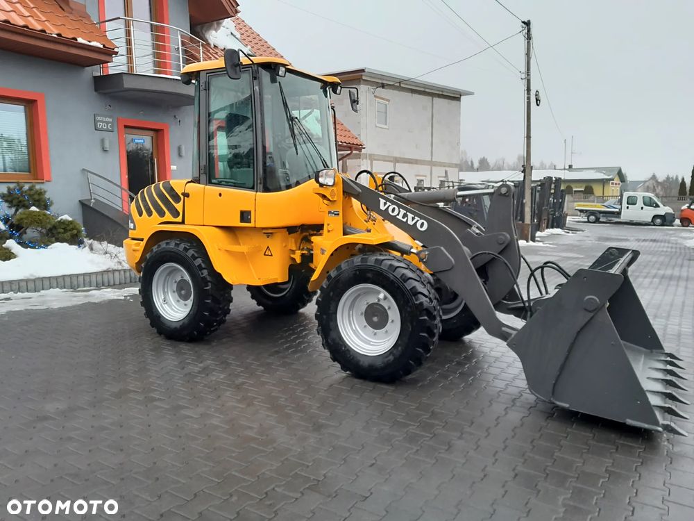 Volvo L30B-Z/X - 4
