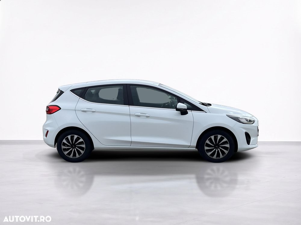 Ford Fiesta - 8